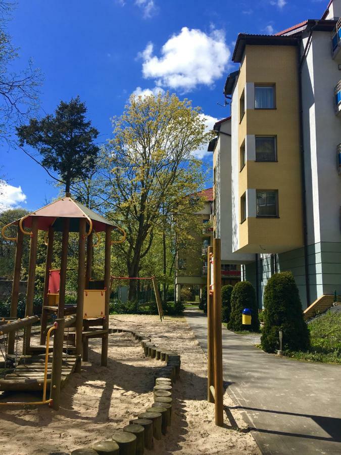 Apartamenty Na Zdrojowej - Visitopl Swinemünde Exterior foto